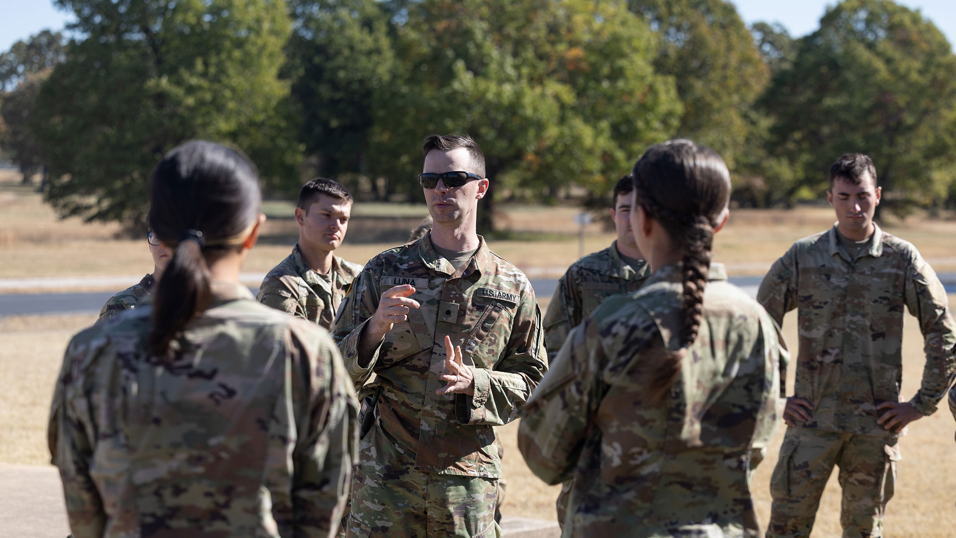 An officer speaking to the Bear Battalion during a trip to Camp Crowder.